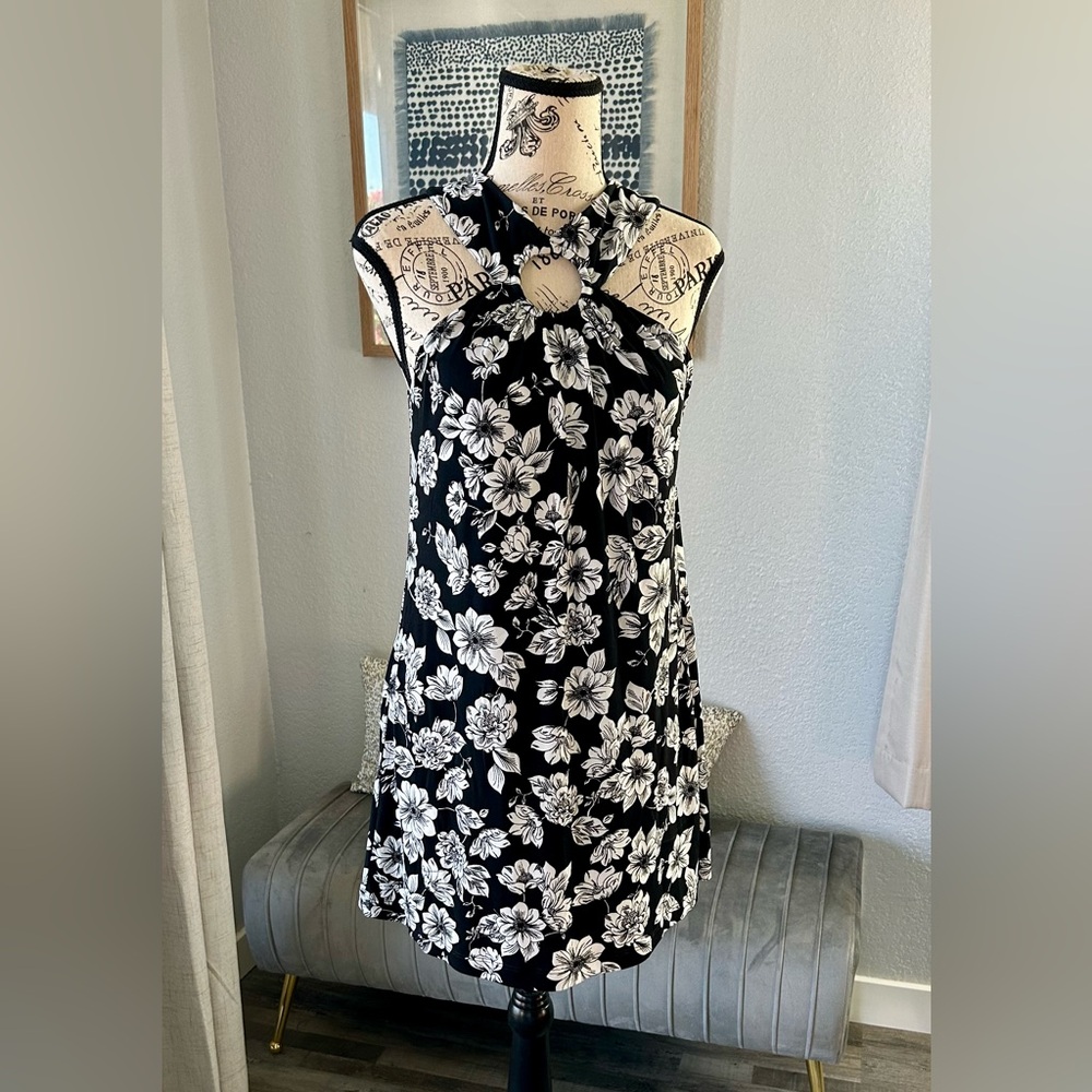 Soma Halter Ring Dress Built-In Bra Black White Floral XS NWT